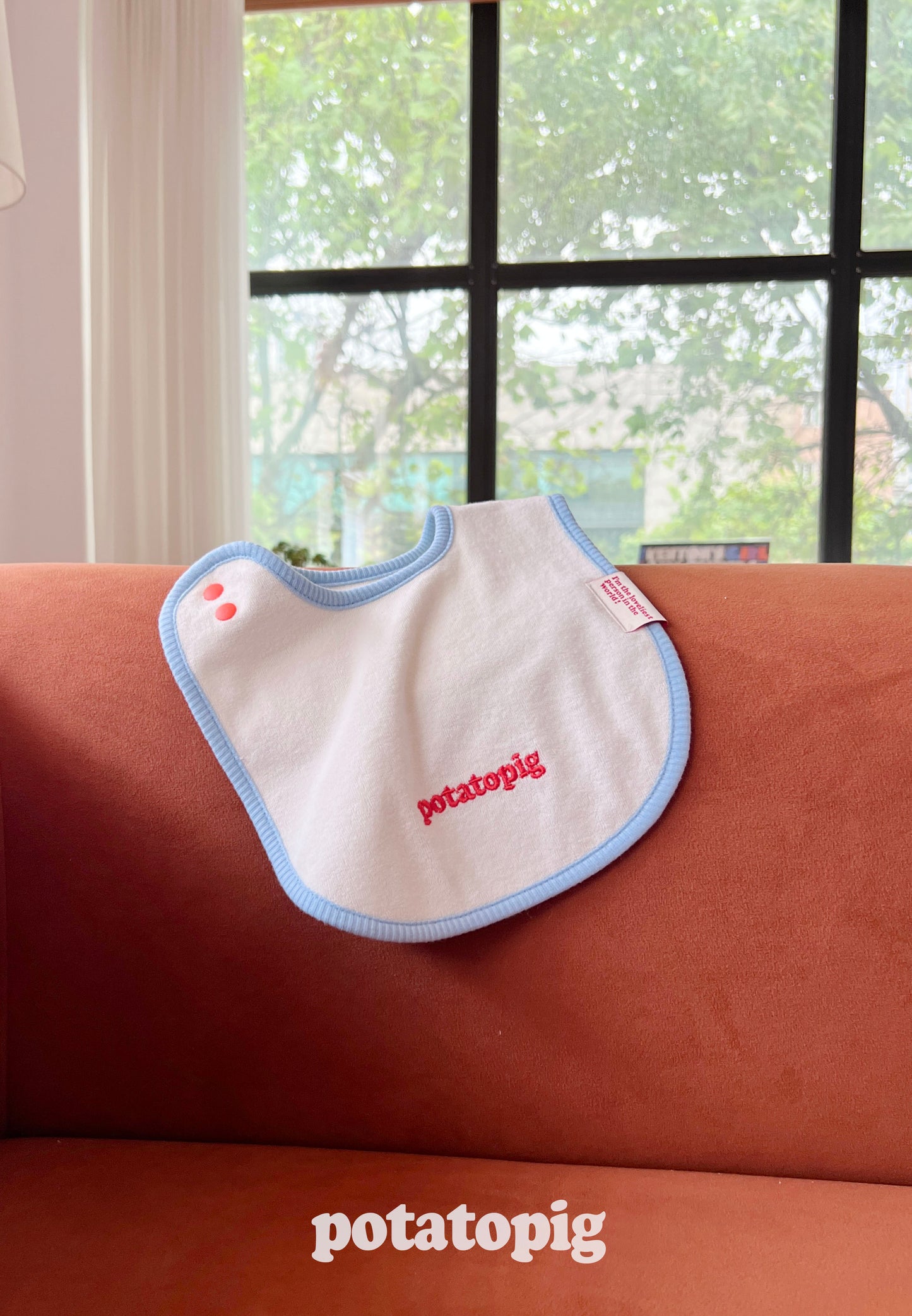 POTATP TERRY BIB - MILK