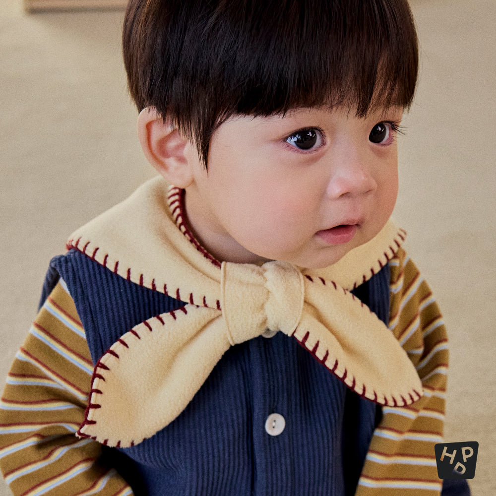 Noel Winter Cozy Bow Scarf