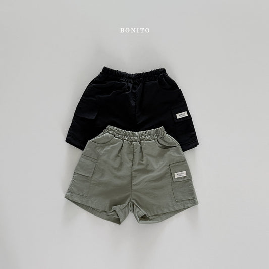 Cargo pocket shorts