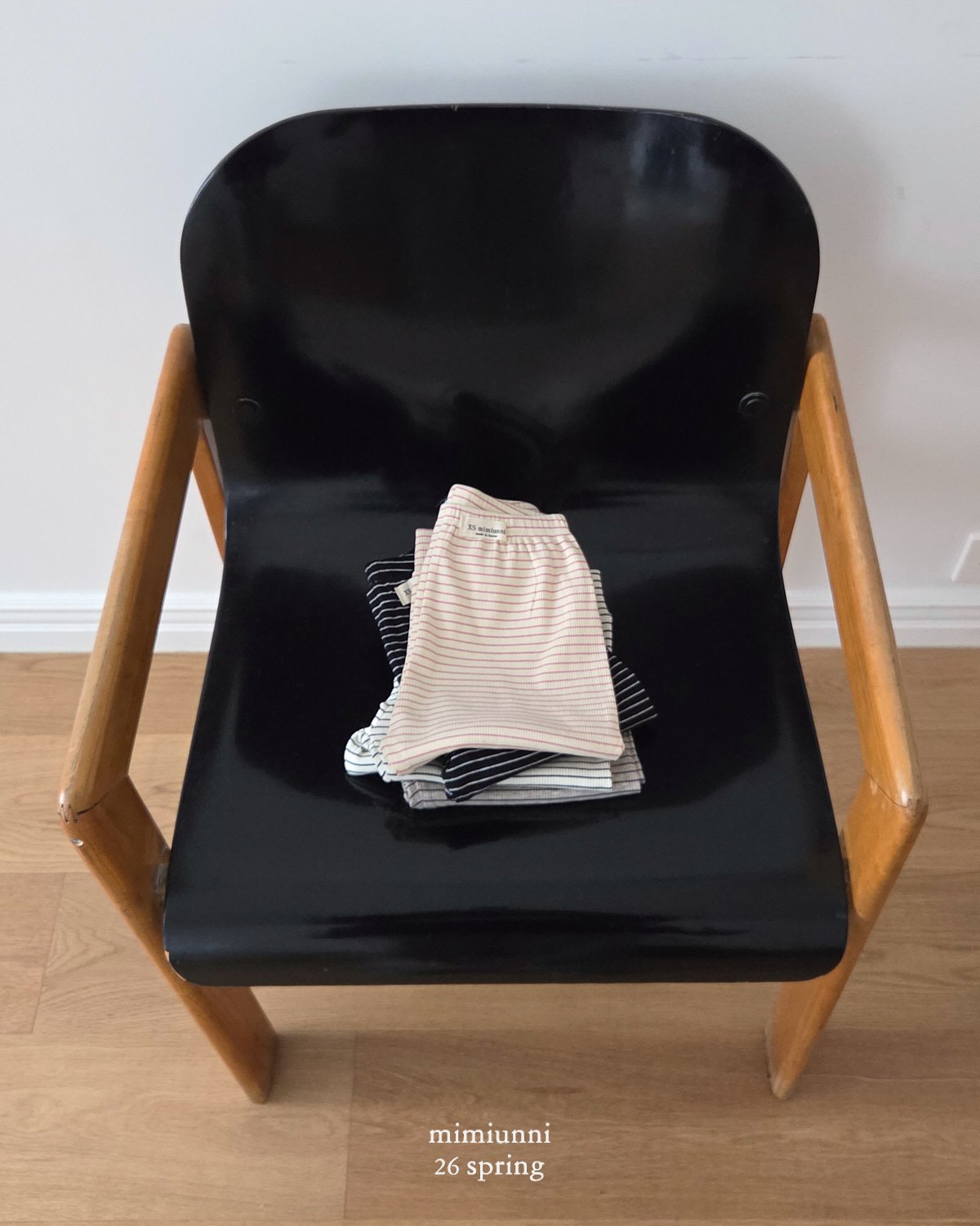 1+1 RIBBED STRIPED PANTS $22.5