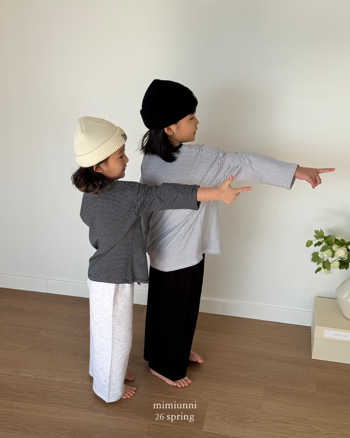 1+1 EASY WIDE PANTS $20.5